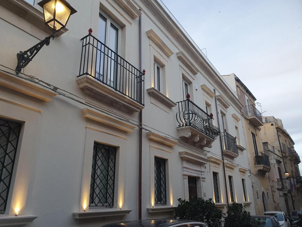 Palazzo Giufa Lägenhet Syrakusa Exteriör bild