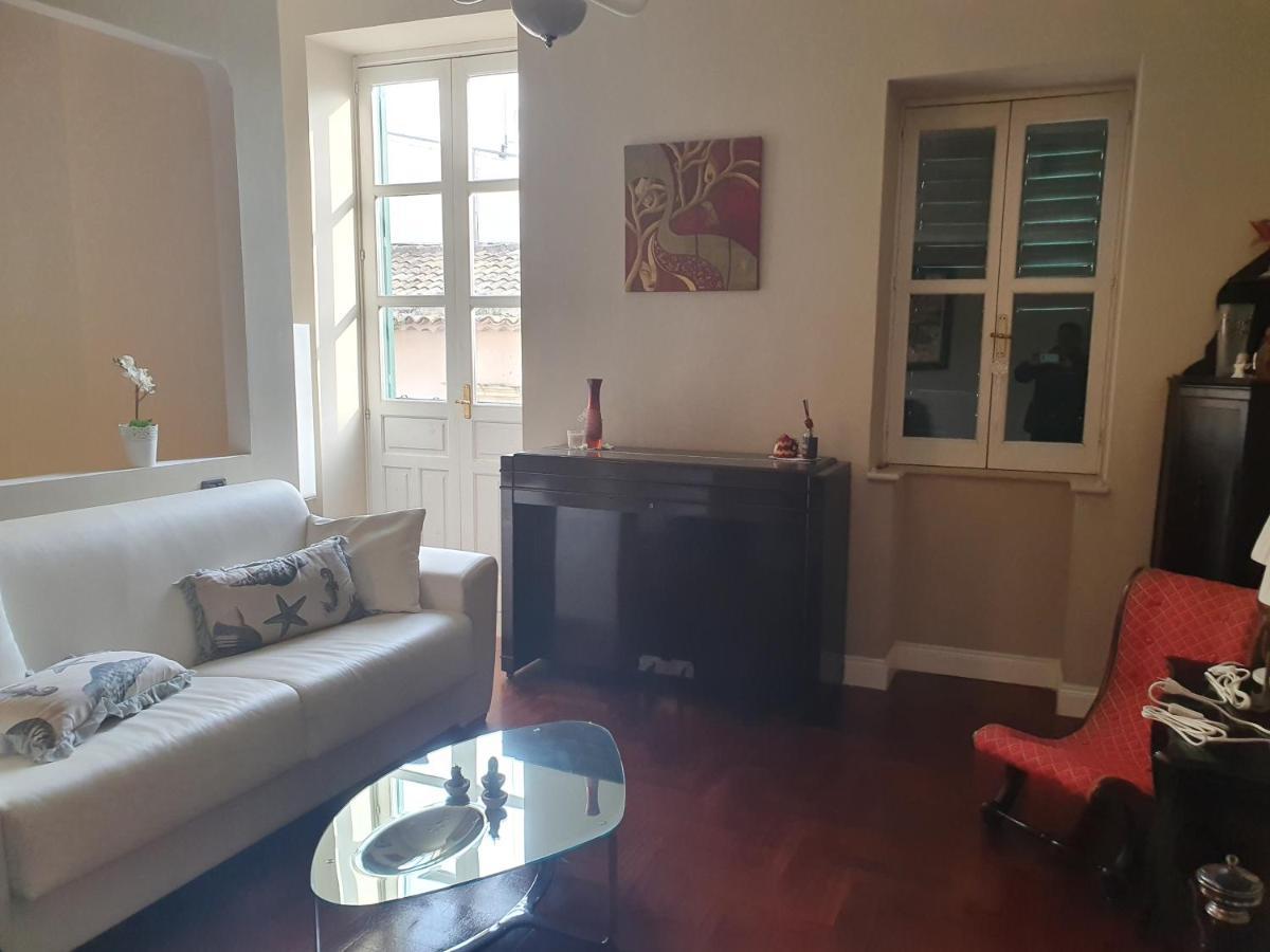 Palazzo Giufa Lägenhet Syrakusa Exteriör bild